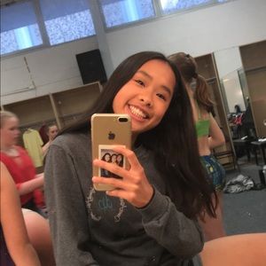 Meet your Posher, Natalie